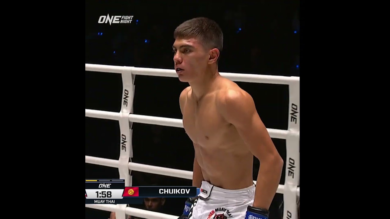 FIREWORKS  Thongpoon starts the show with a first round TKO!