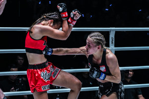 Nat Jaroonsak Martyna Kierczynska ONE Fight Night 19 29