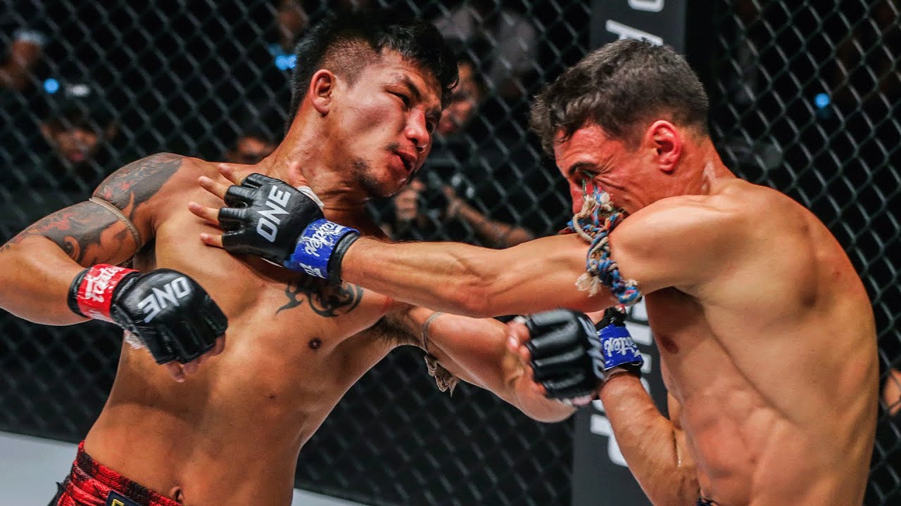 the most savage muay thai fight rodtang vs lasiri was insane