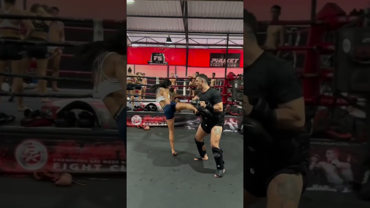 The ONE Women's Atomweight Muay Thai World Champion's got some SHARP elbows
